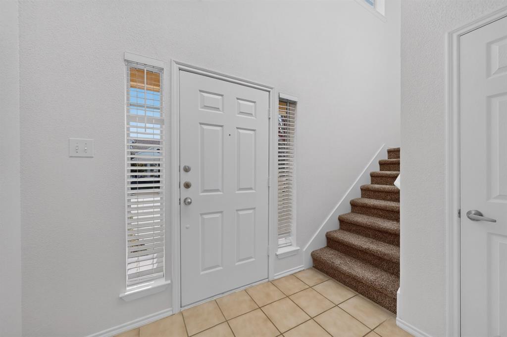 9325 Masse Court - Photo 5