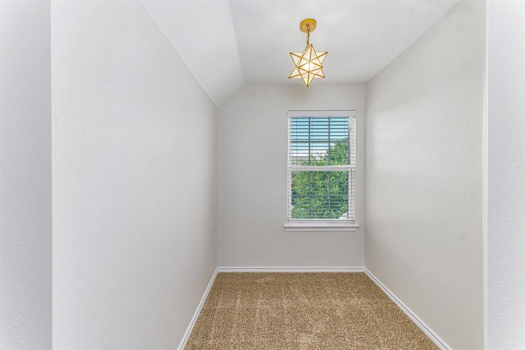 10964 Colonial Heights Lane - Photo 15