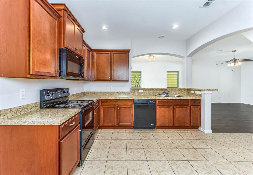 10964 Colonial Heights Lane - Photo 3