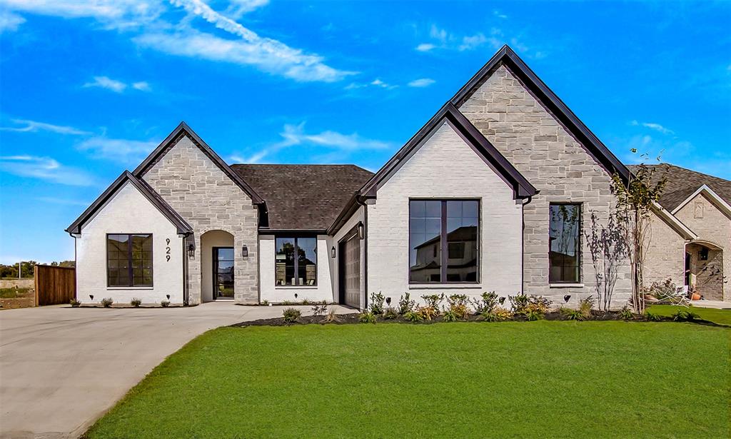 929 Claystone Ridge Drive - Photo 1