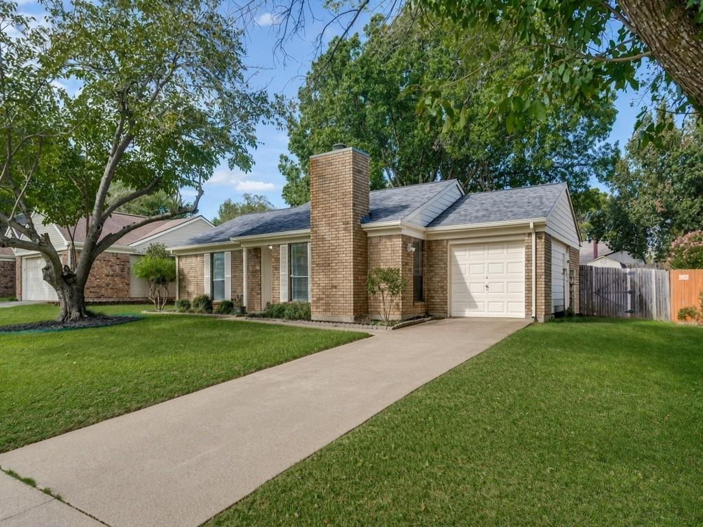 1155 Silverlake Drive - Photo 11