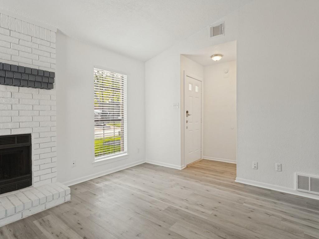 1155 Silverlake Drive - Photo 12