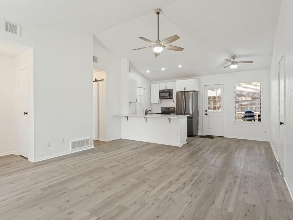 1155 Silverlake Drive - Photo 18