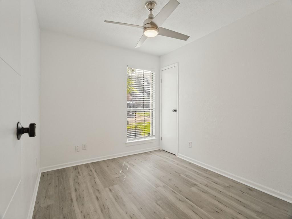 1155 Silverlake Drive - Photo 26