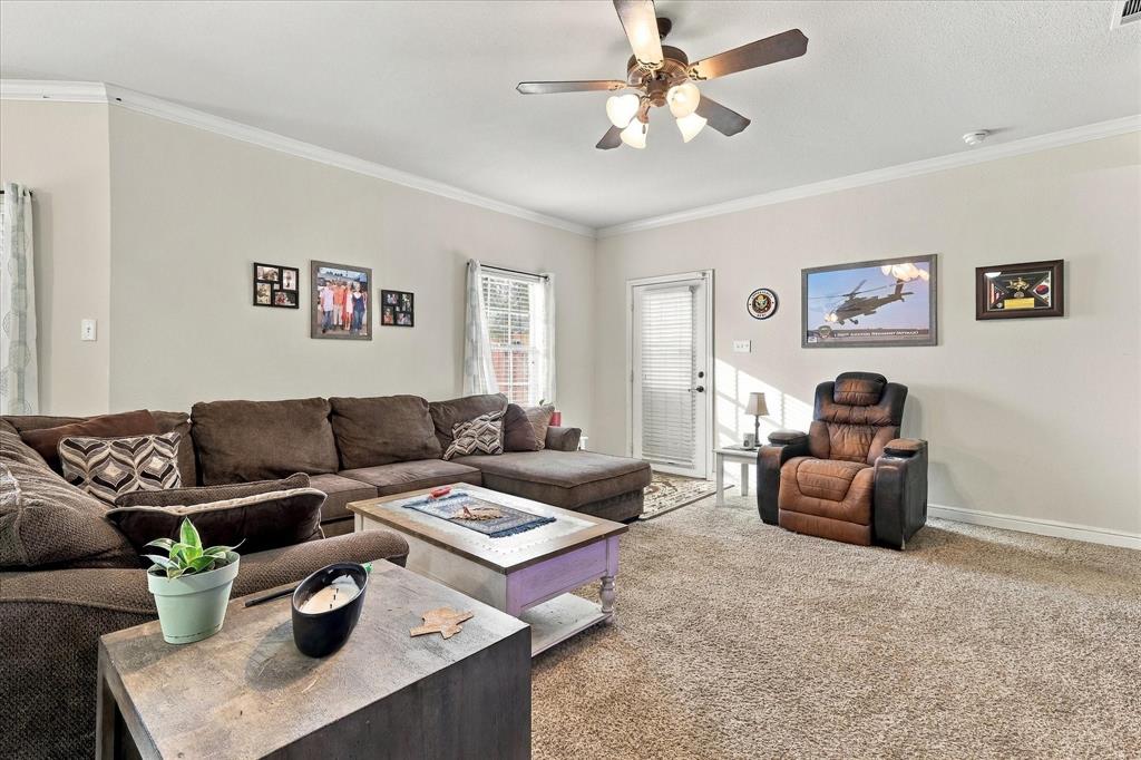 2924 Englefield Green - Photo 14