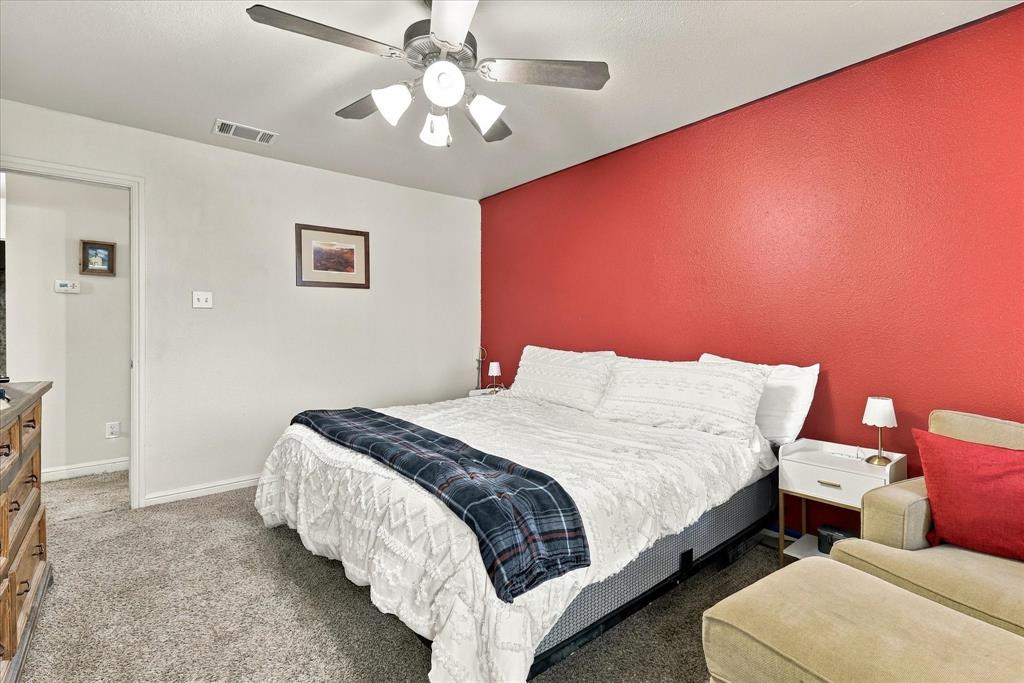 2924 Englefield Green - Photo 18