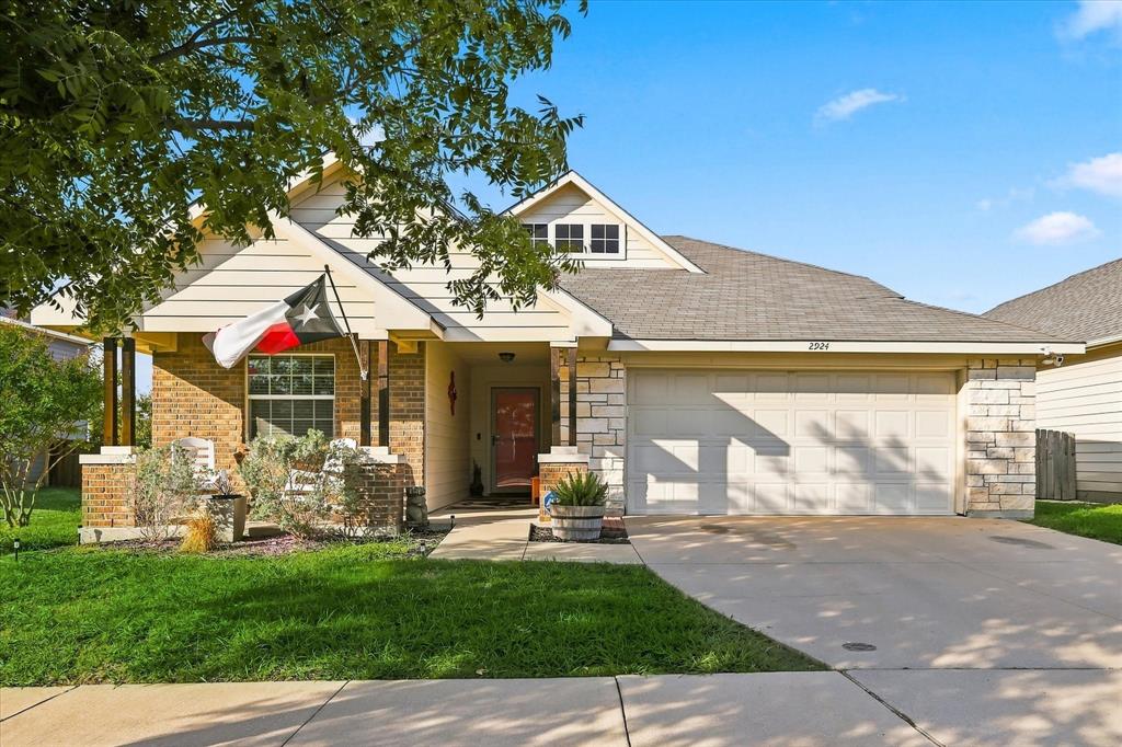 2924 Englefield Green - Photo 2