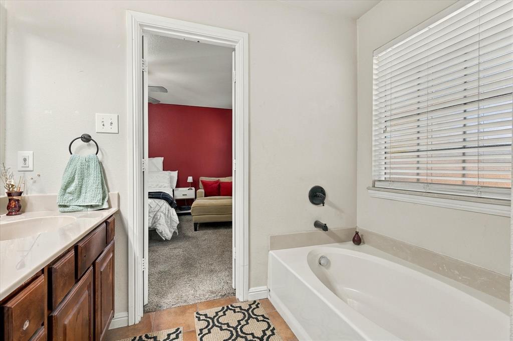 2924 Englefield Green - Photo 20