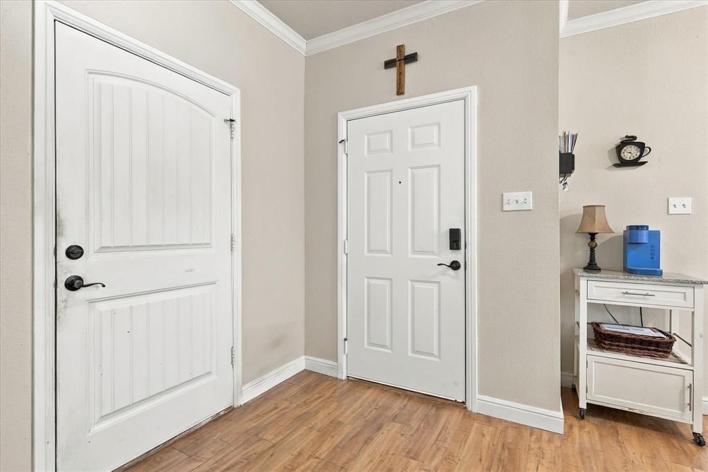 2924 Englefield Green - Photo 8