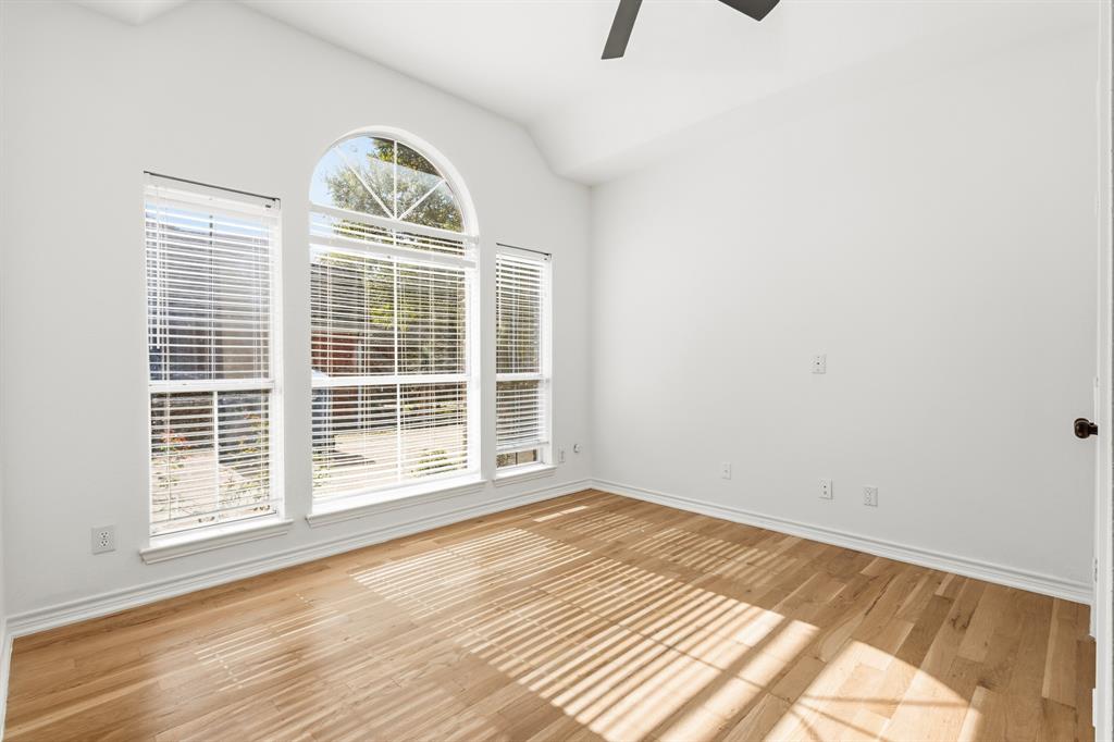 4510 Vista Creek Drive - Photo 18