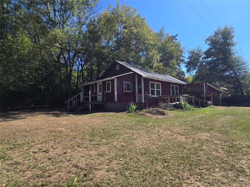 109 County Road 4835 - Photo 1