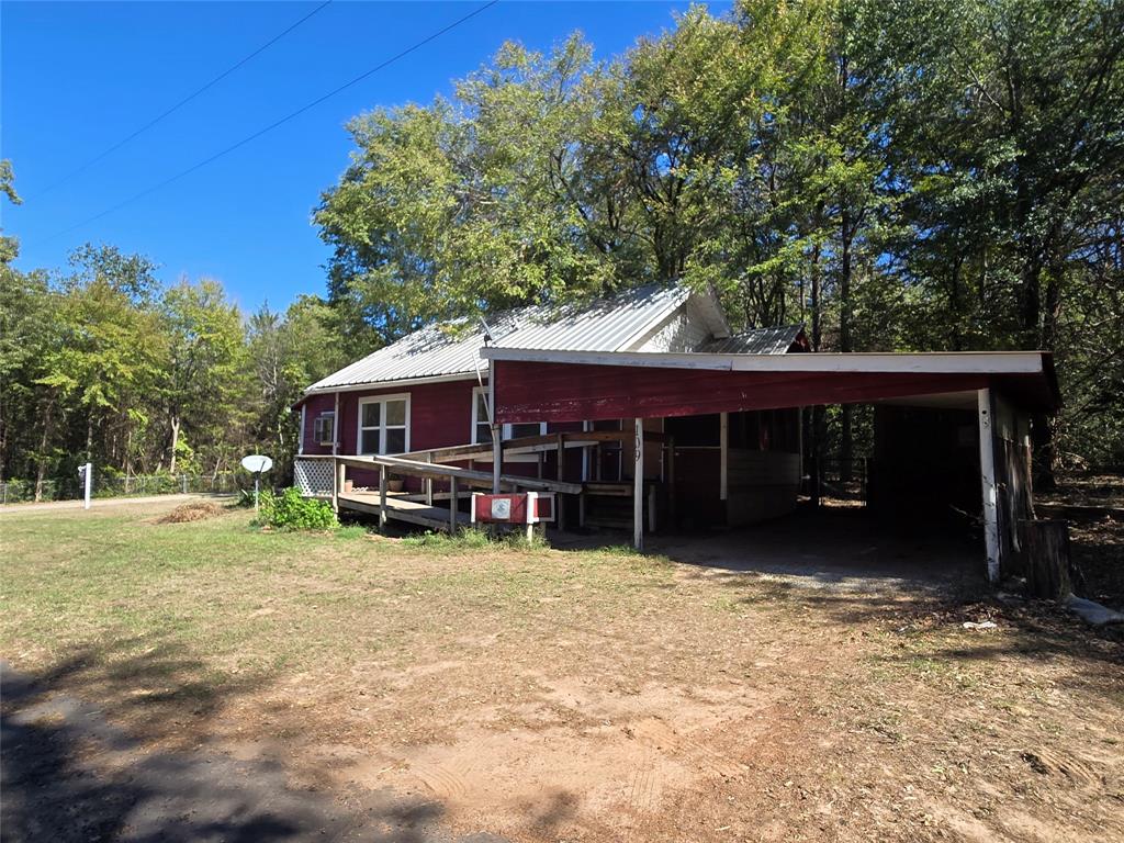 109 County Road 4835 - Photo 2