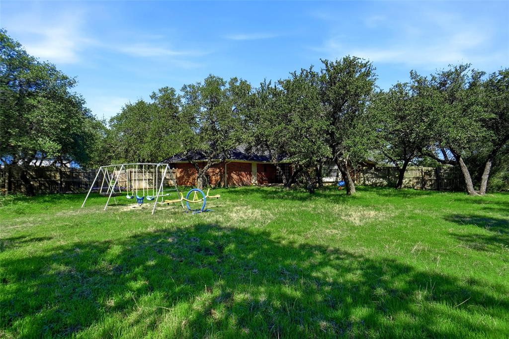1556 Woodbee Court - Photo 15