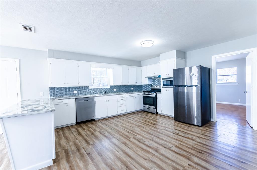 104 Cole Street - Photo 5