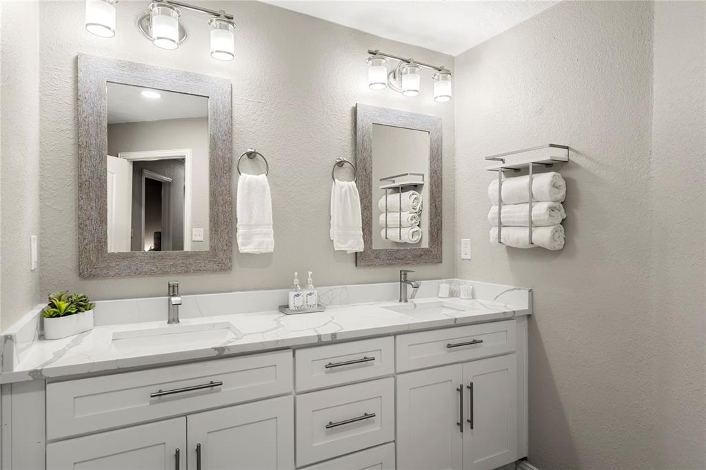8862 County Road 4028 - Photo 20