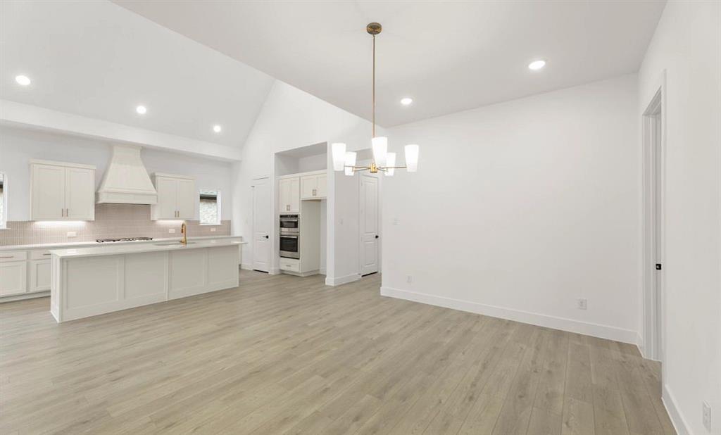 1209 Eclipse Way - Photo 11