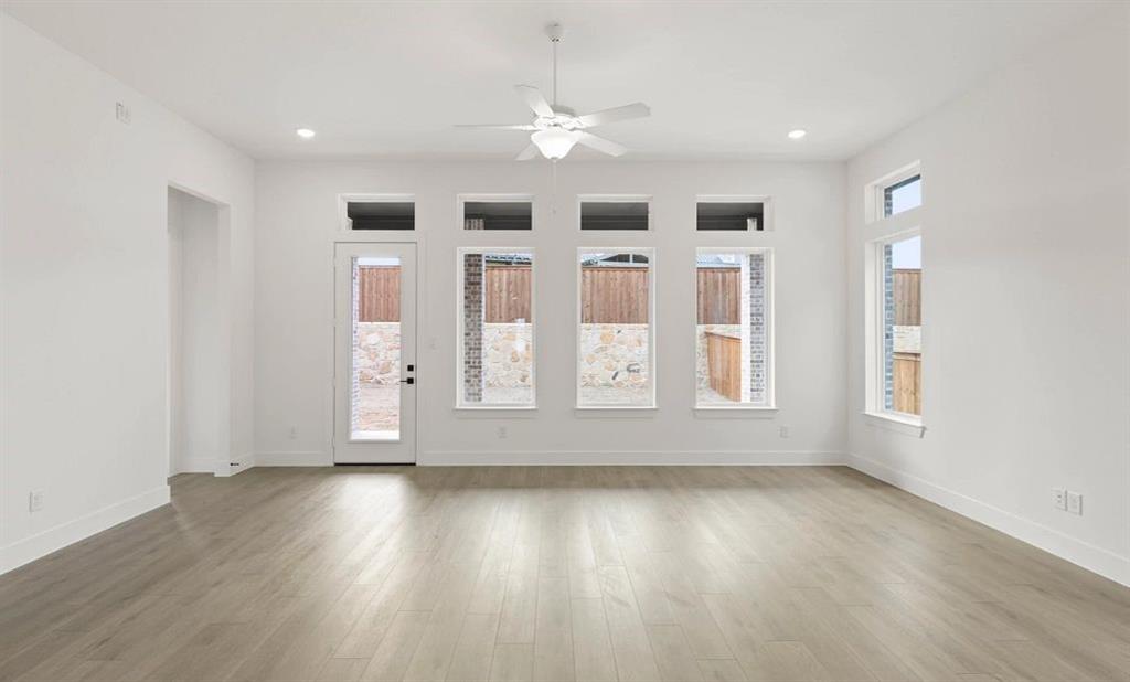 1209 Eclipse Way - Photo 13