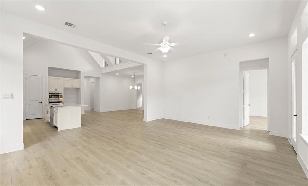 1209 Eclipse Way - Photo 14
