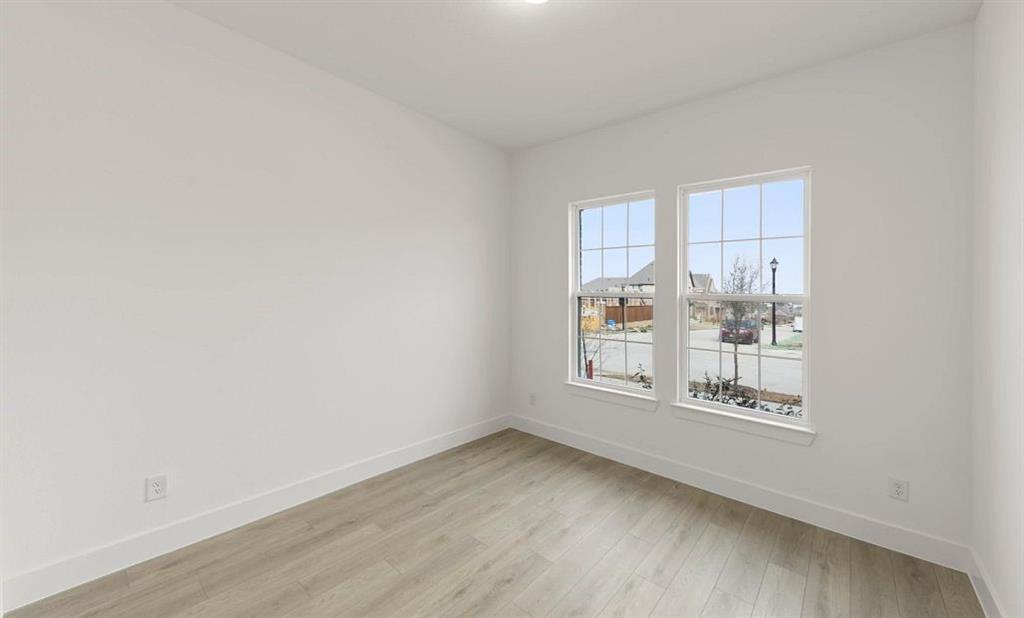 1209 Eclipse Way - Photo 5