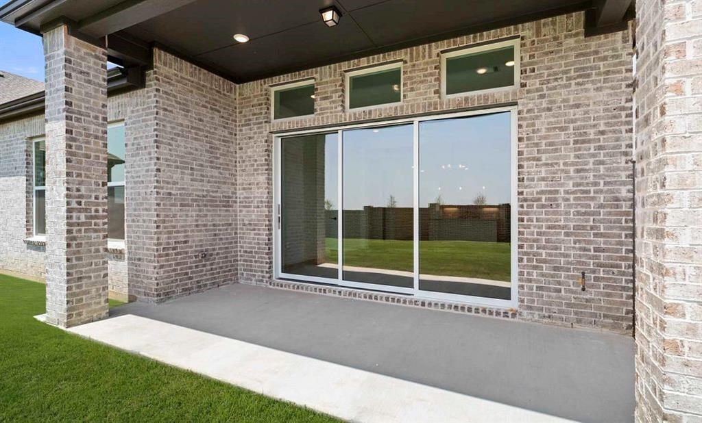1223 Stone Cliff Drive - Photo 2