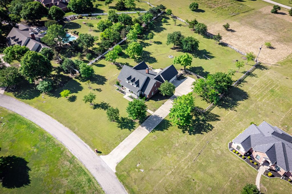 15 Brookhollow Circle - Photo 1