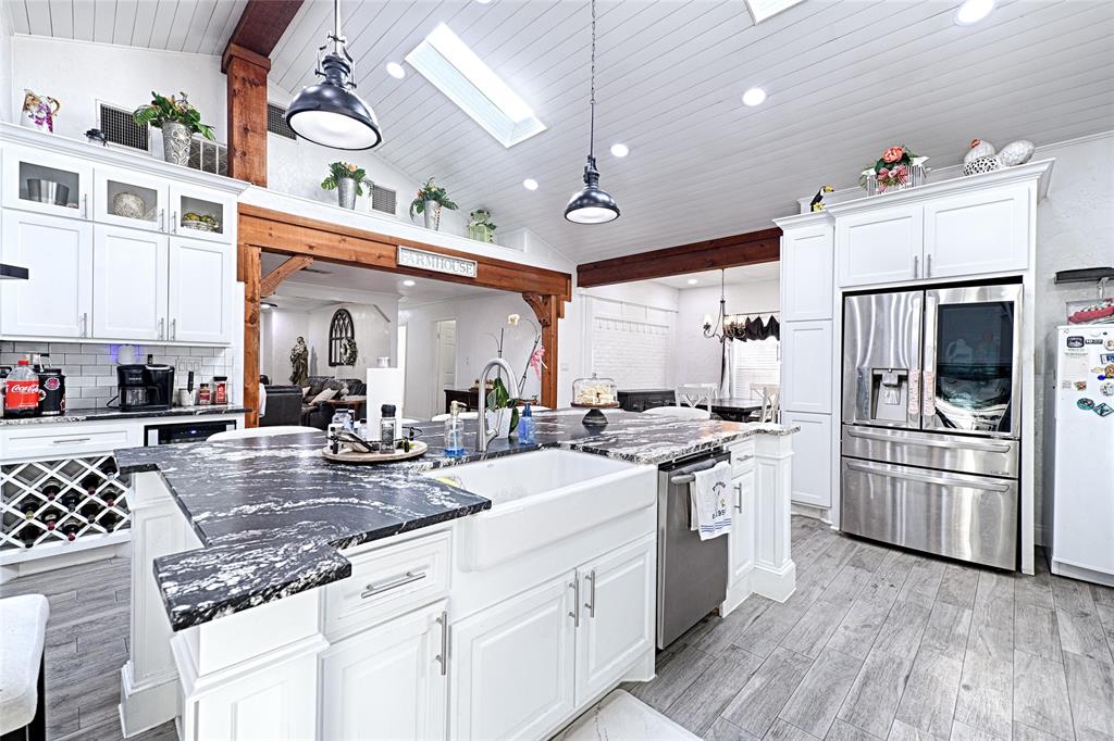 405 Vicki Street - Photo 10