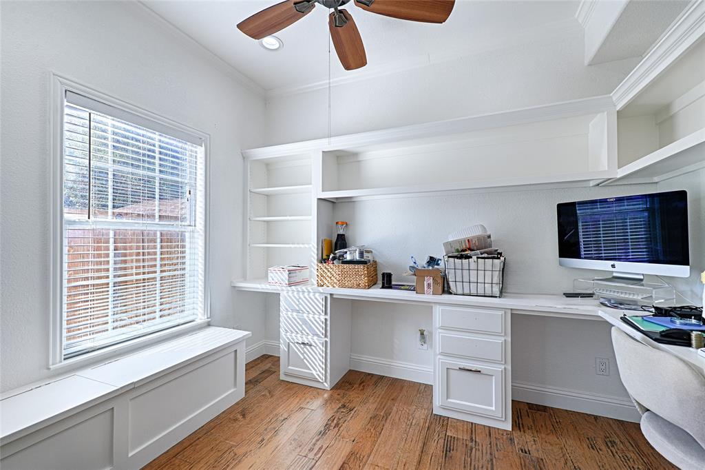 405 Vicki Street - Photo 12