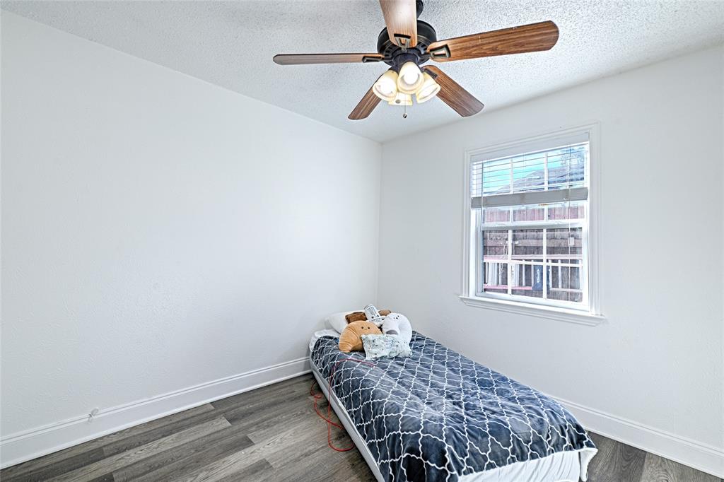 405 Vicki Street - Photo 16