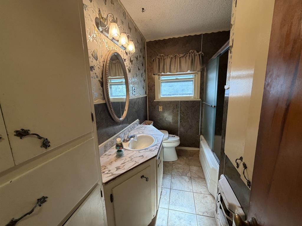 2501 Belmeade Street - Photo 3