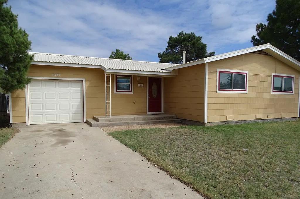 4424 Redbud Avenue - Photo 1