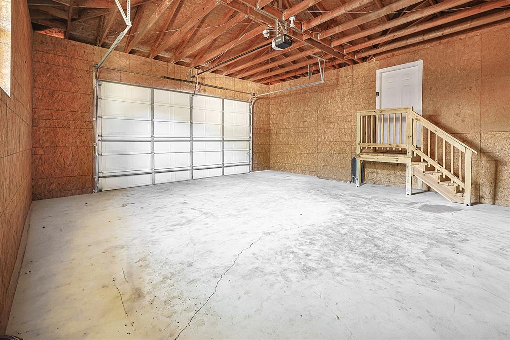 305 W Thomas Street - Photo 23