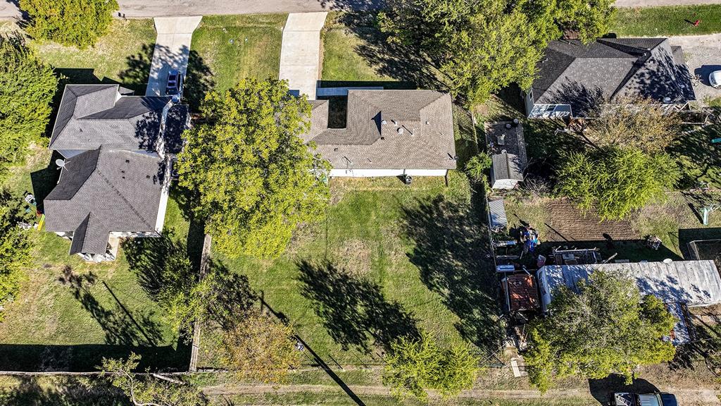 305 W Thomas Street - Photo 5