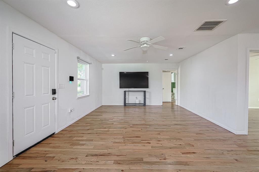 305 W Thomas Street - Photo 6