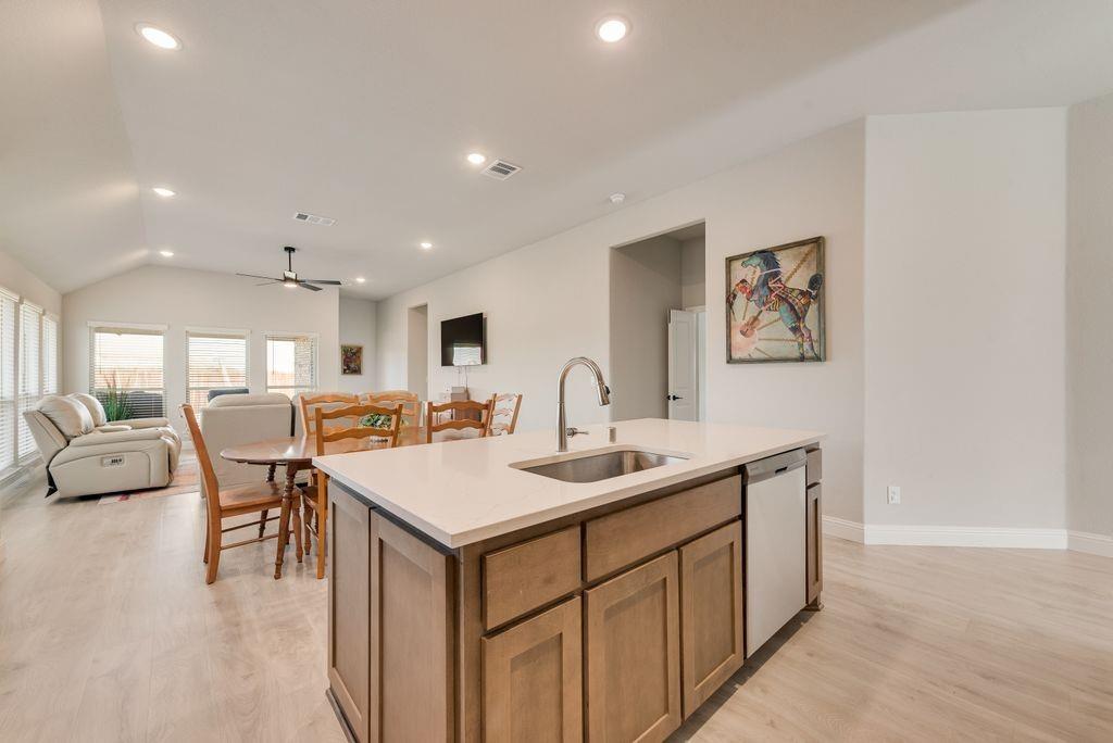 208 Shady Bank Way - Photo 10