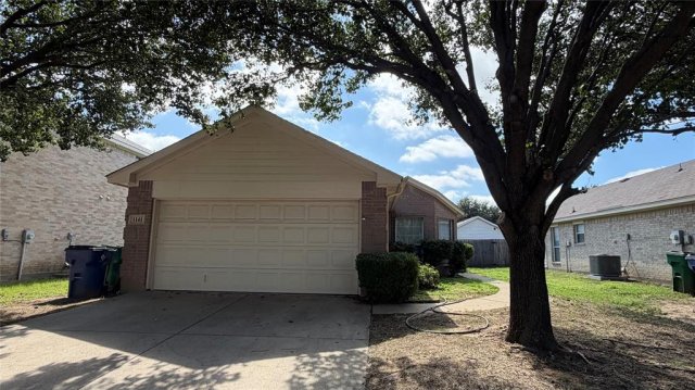 1141 Boxwood Drive