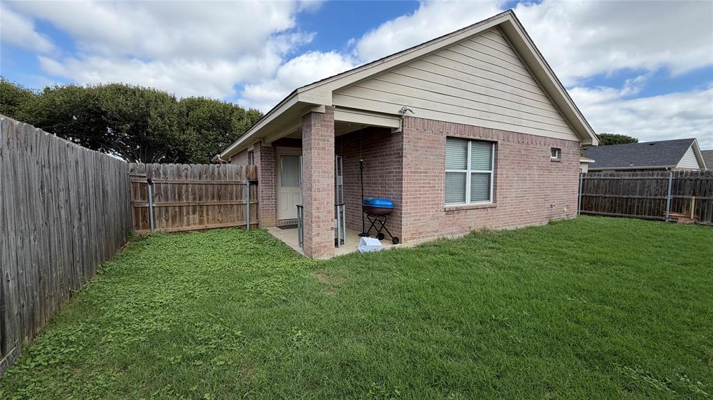 1141 Boxwood Drive - Photo 10