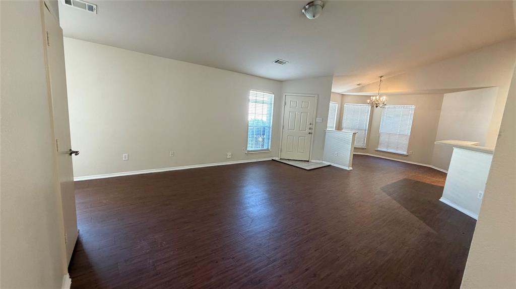 1141 Boxwood Drive - Photo 3