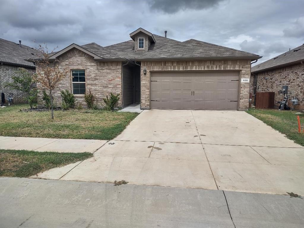 109 Blossom Trail - Photo 1