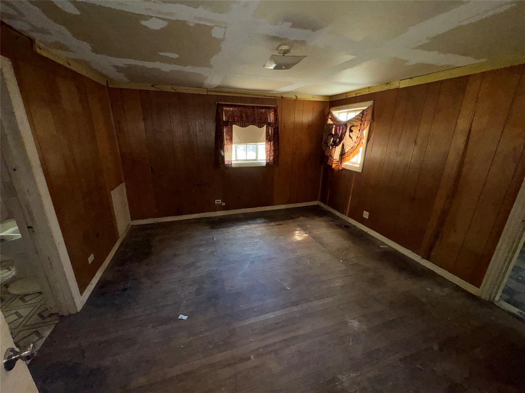 2242 Lolita Drive - Photo 4
