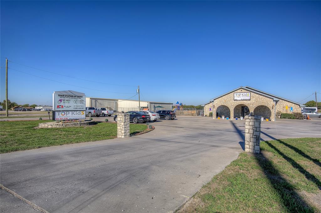 3061 State Highway 66 - Photo 3