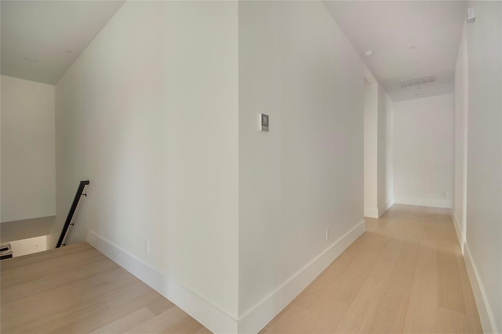 2800 N Kimball Avenue - Photo 30