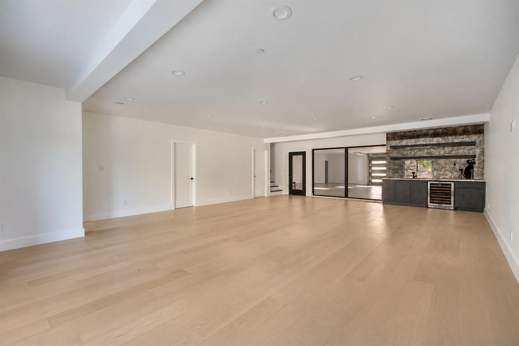 2800 N Kimball Avenue - Photo 31