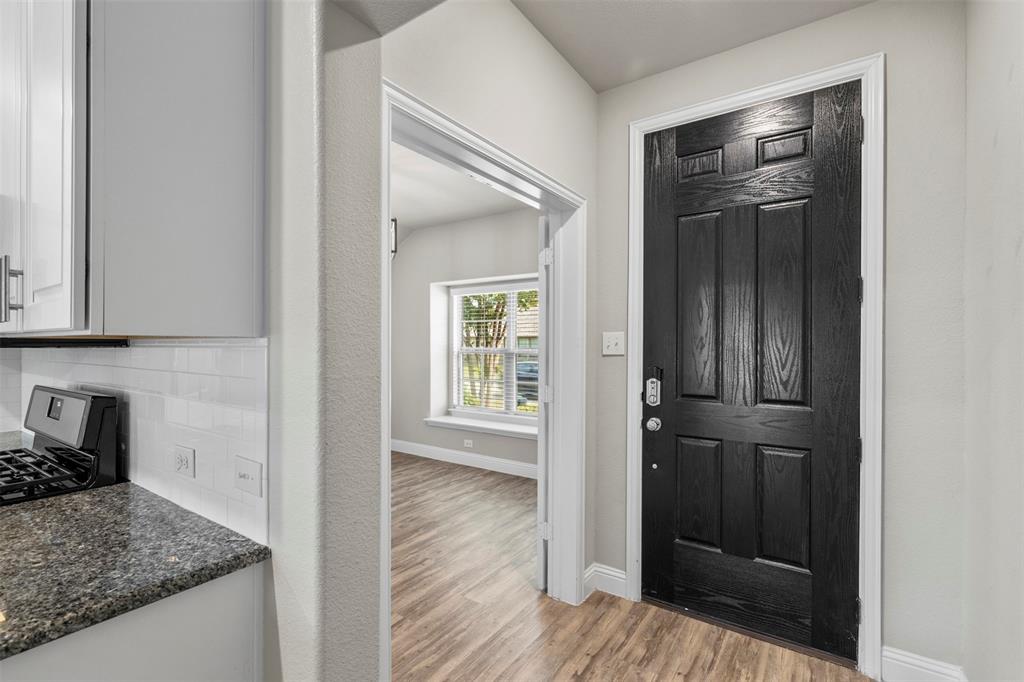 3713 Sweetclover Drive - Photo 3