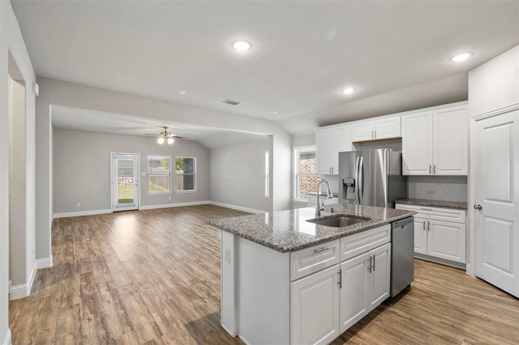 3713 Sweetclover Drive - Photo 6