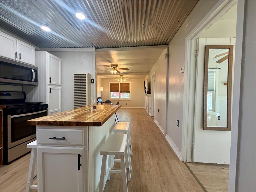 1234 Baker Street - Photo 8