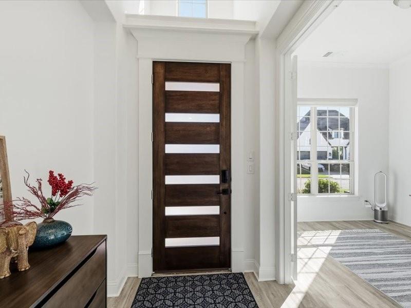 1813 Climbing Ct. - Photo 2