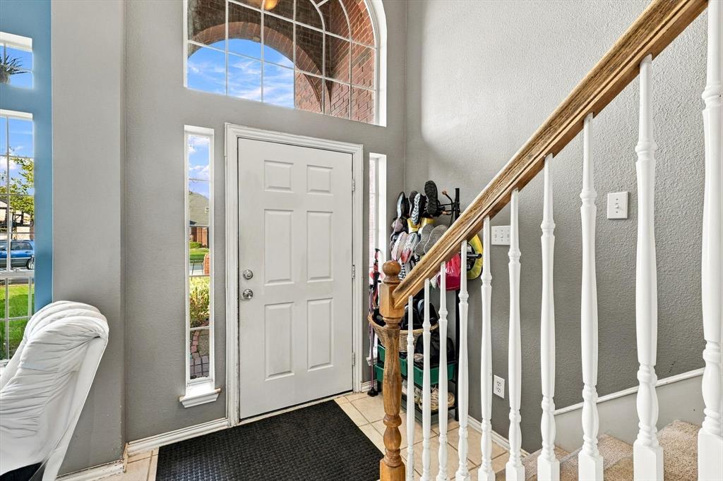 1706 Sunflower Drive - Photo 3