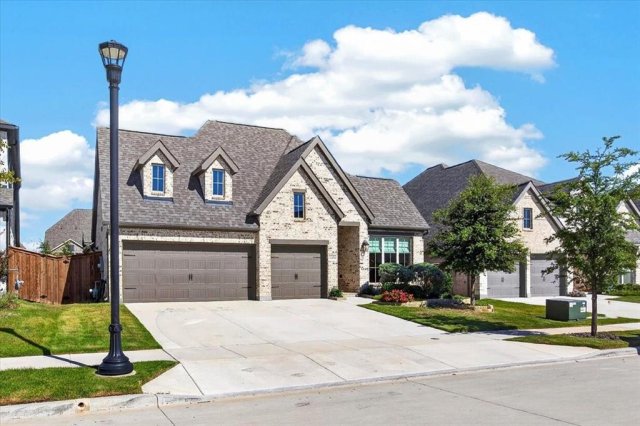 13428 Meadow Cross Drive
