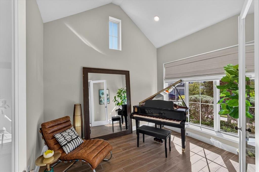 13428 Meadow Cross Drive - Photo 4
