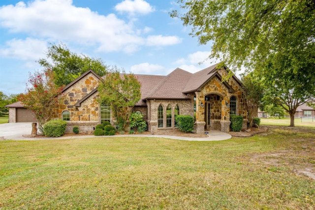 116 Sandstone Lane